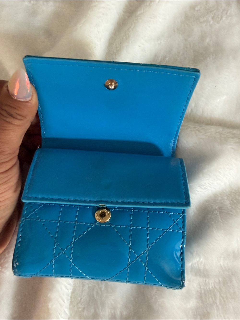 Christian Dior Lady Dior Cannage Patent Leather Turquoise Wallet - Picture 5 of 12